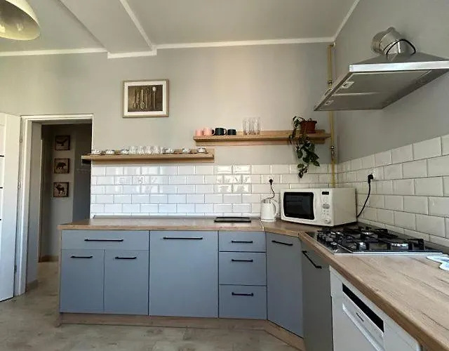 Nad Galeria Blisko Centrum Kudowy * 쿠도바-즈루이